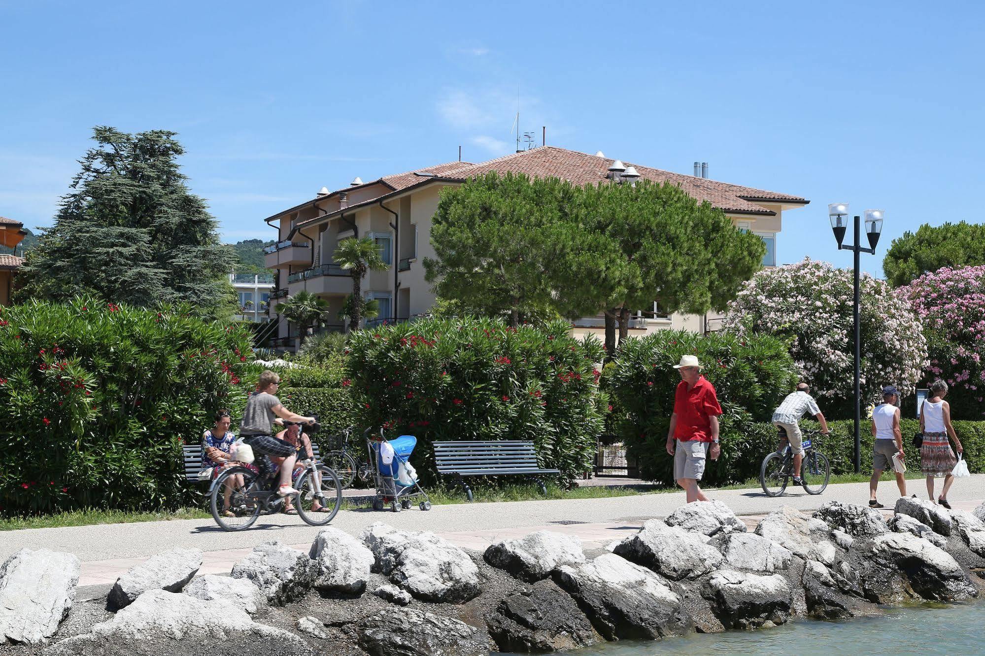 Hotel Du Lac et Bellevue Bardolino Extérieur photo